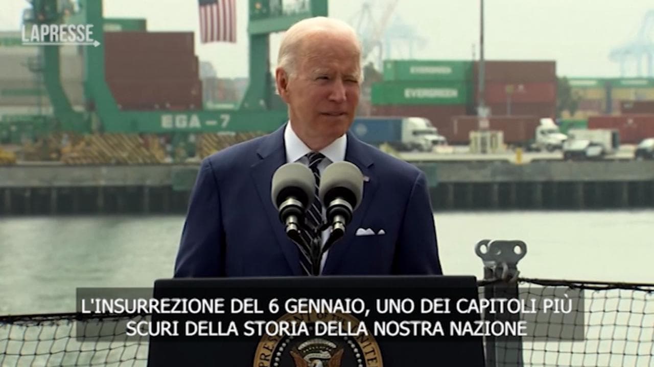 Capitol Hill, Biden: "Insurrezione del 6 gennaio uno dei capitoli più bui della nostra storia"