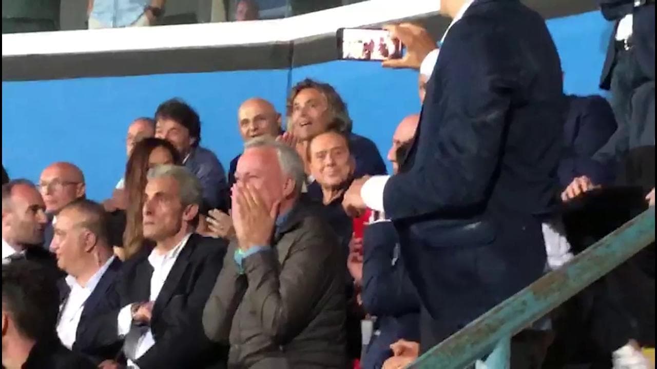 Monza promosso in Serie A , Silvio Berlusconi esulta al fischio finale