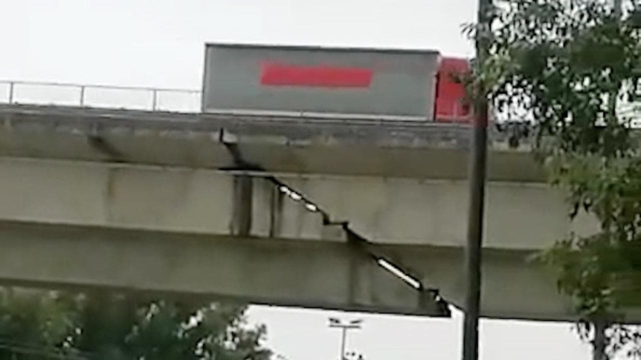 Perugia, allarme sui social: una spaccatura sembra dividere il viadotto a metà. La risposta di Anas: "nessuna anomalia"