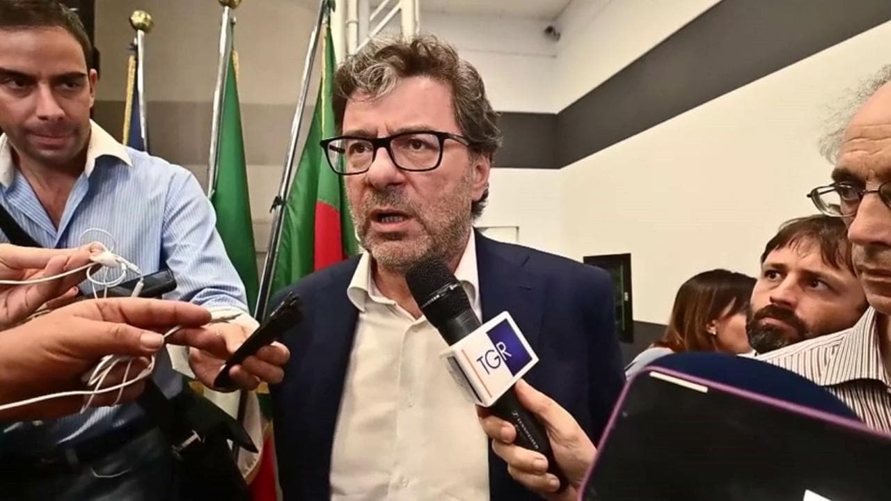 Balneari, Giorgetti: "Risponderemo alla perdita del valore economico"