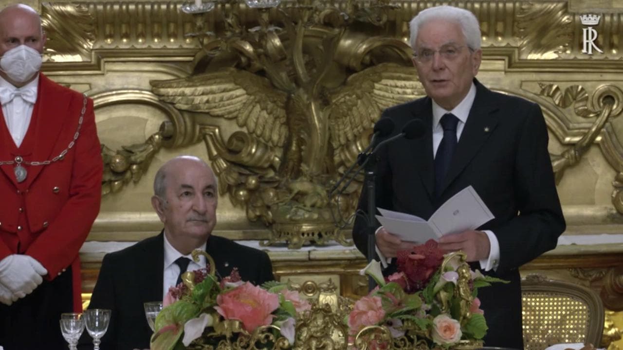 Mattarella: "Italia e Algeria partner naturali, insieme per dare stabilità al Sahel"