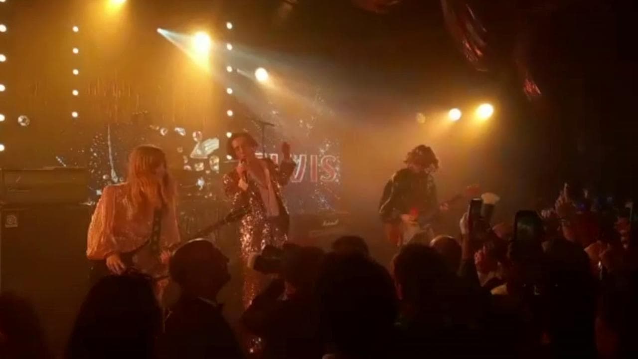 Cannes, l'esibizione dei Maneskin alla première di "Elvis"