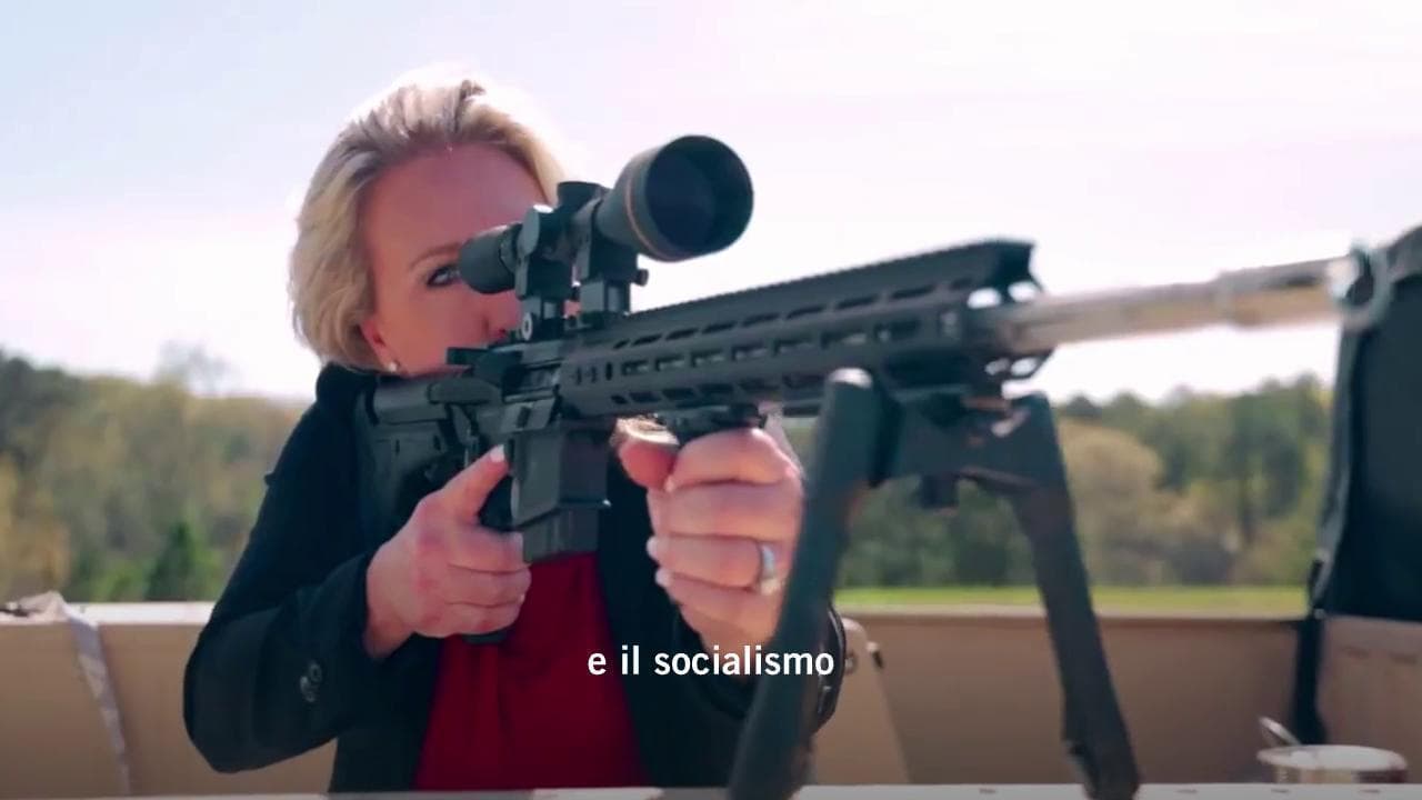 "Per la libertà e contro il socialismo": ecco gli spot repubblicani che hanno difeso il commercio delle armi