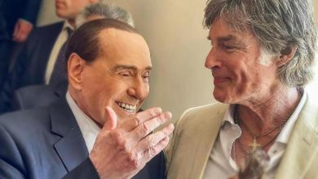 Ridge Forrester di 'Beautiful' parla alla convention di Berlusconi a Napoli
