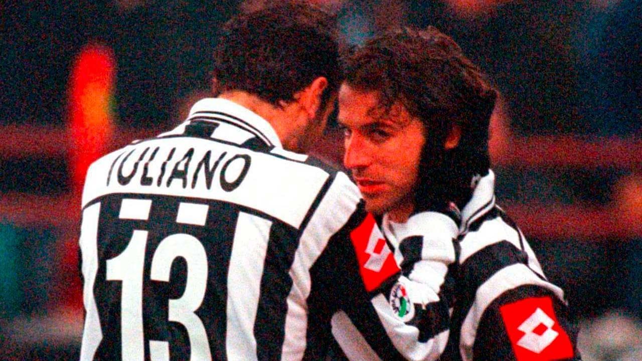 Calcio, Mark Iuliano, che ha vinto e perso lo scudetto all'ultimo turno: "Lo conquisterà il Milan"