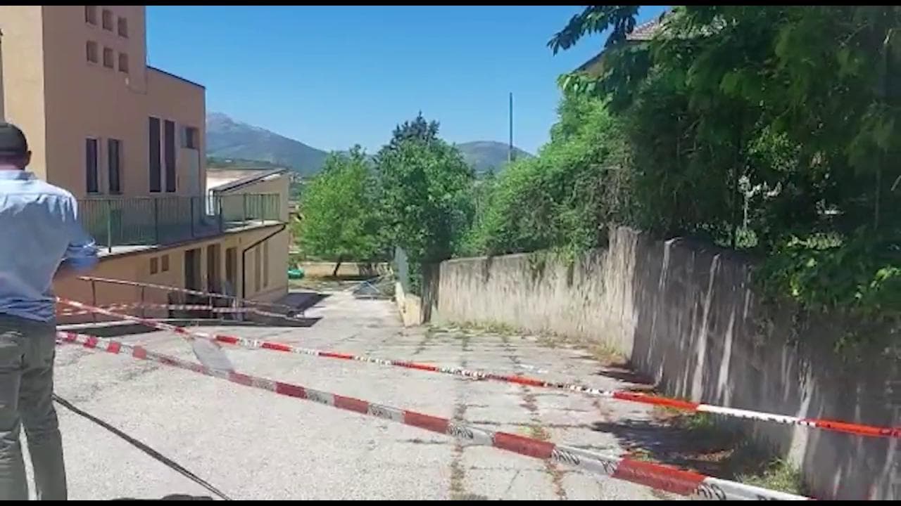 Tragedia all'asilo dell'Aquila, lutto cittadino per il piccolo Tommaso