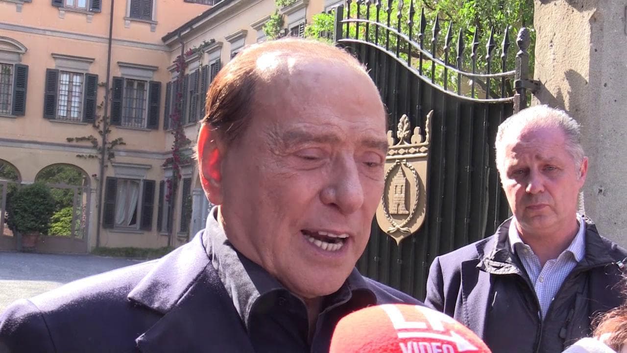 Centrodestra, Berlusconi: "Solo un pazzo può mandare all'aria la coalizione"