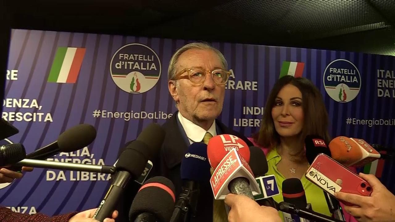 Feltri alla convention FdI: "A Milano l'origine di ogni fenomeno. Non a caso il fascismo è nato qui"