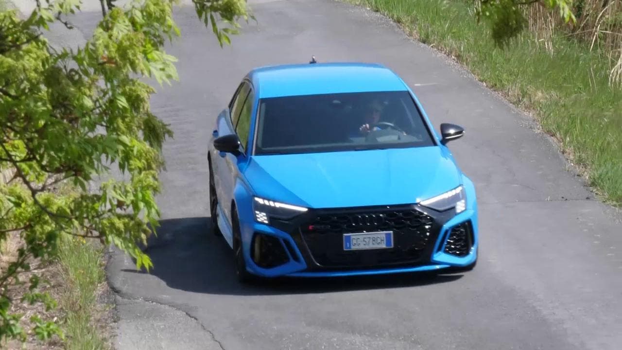 Audi RS3 Sportback e Federica Brignone: due stili inconfondibili