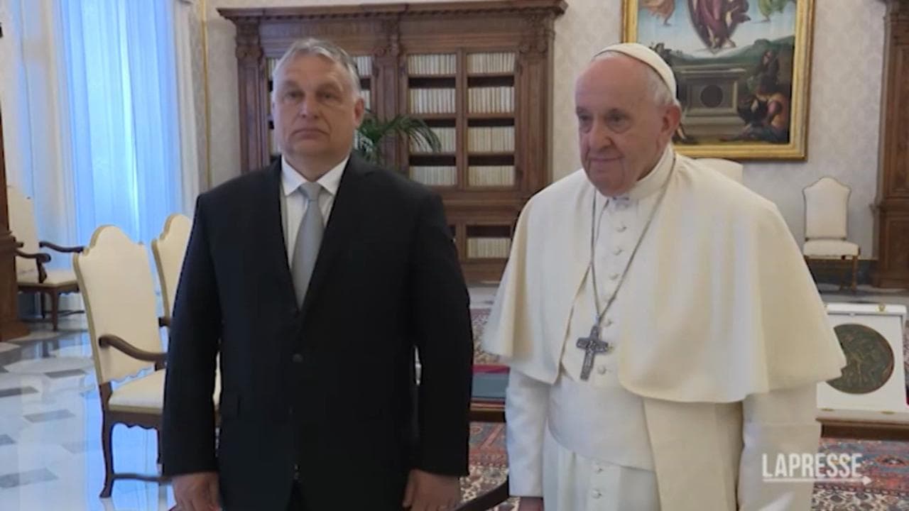Vaticano, il Papa riceve Orban: 40 minuti di colloquio tra Bergoglio e il premier ungherese