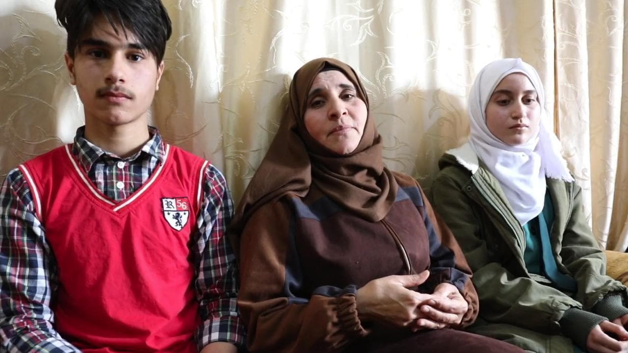 Giordania, undici anni da rifugiati. La vita dei siriani nel campo di Za'atari: "Adesso è questa casa nostra"