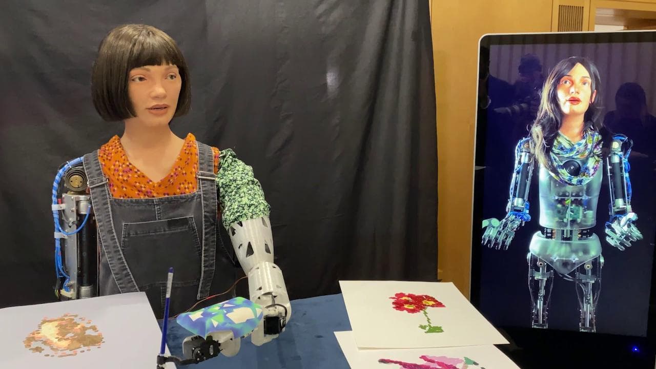 Intervista a Ai-Da: la prima artista Robot, star del Metaverso, attesa alla Biennale di Venezia