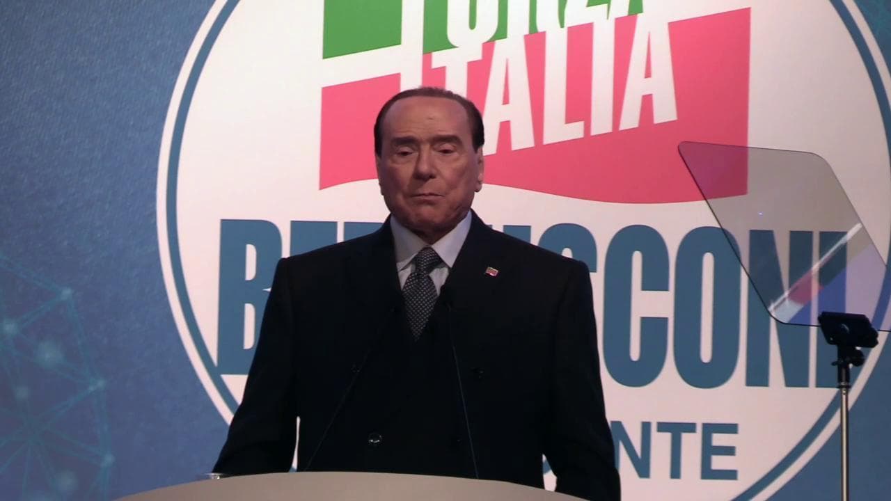 Governo, Berlusconi: "Leali fino alla fine, ma non consentiremo di colpire casa e risparmio"