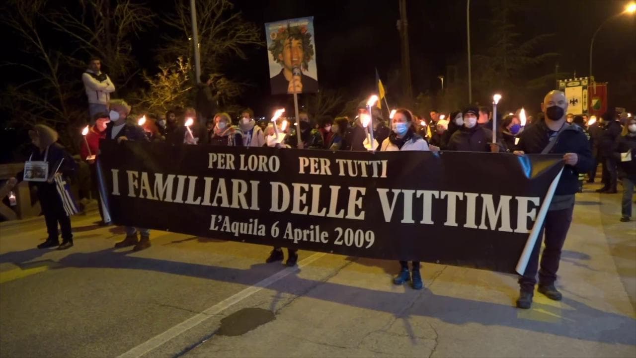 Torna la fiaccolata a L'Aquila per ricordare vittime del sisma del 2009