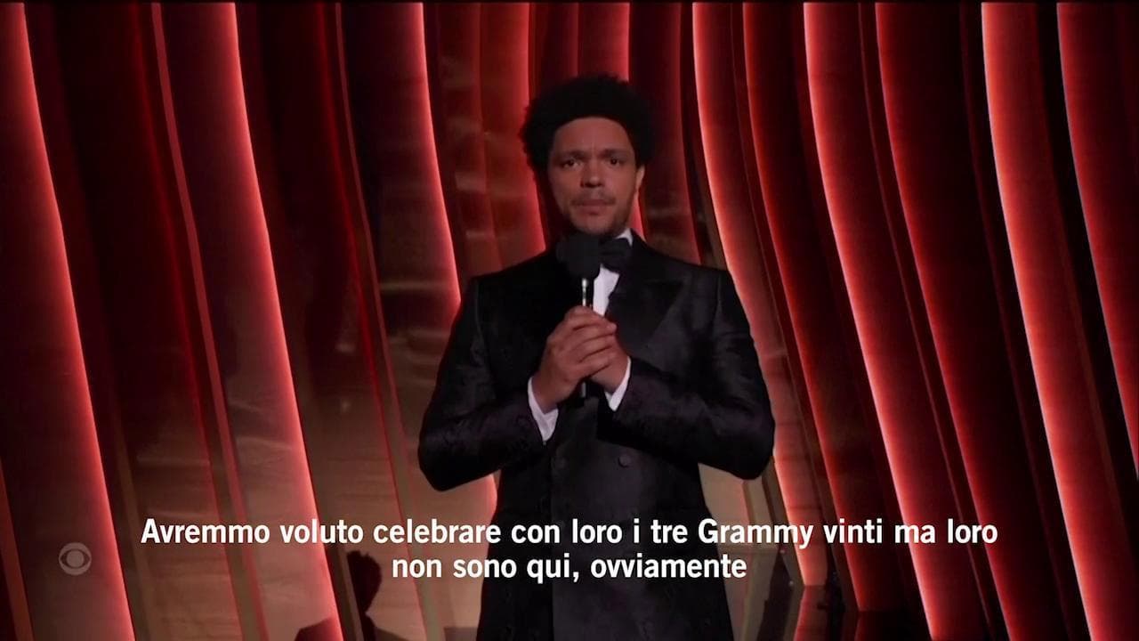 I Foo Fighters vincono tre premi ma non si presentano ai Grammy: la commozione del presentatore