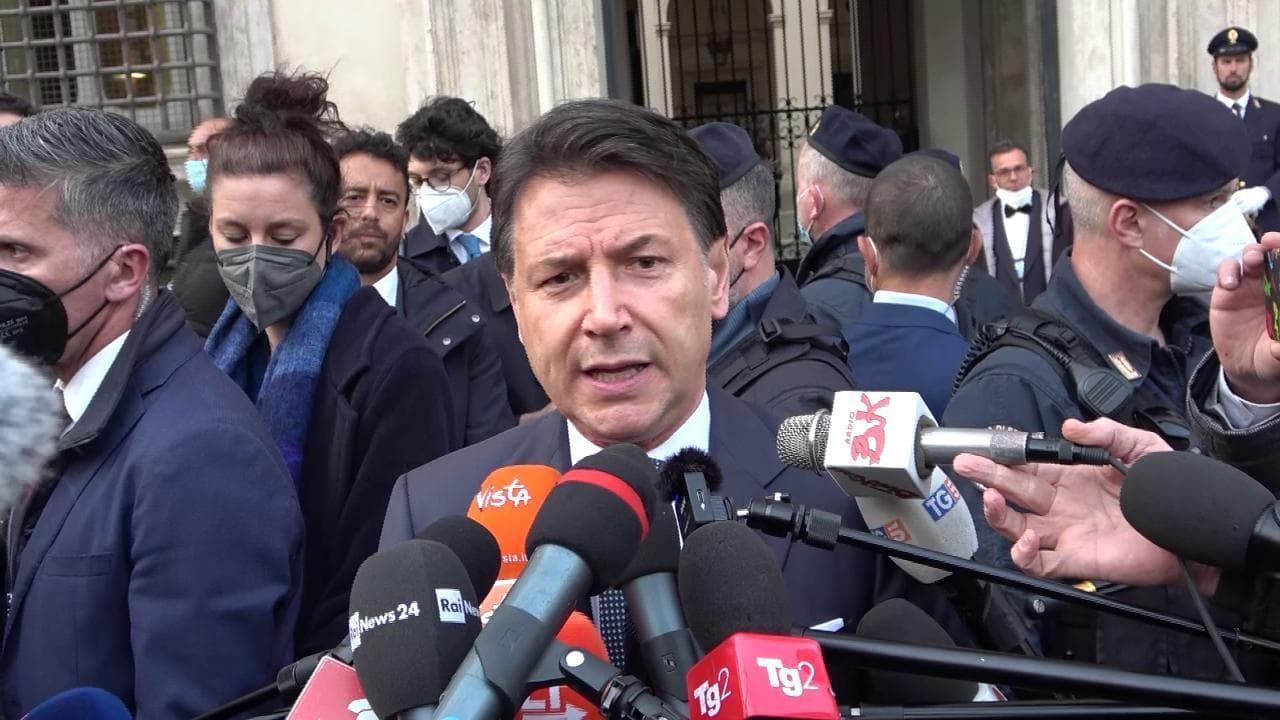 Armi, Conte a colloquio con Draghi: "Siamo partito di maggioranza, abbiamo diritto a essere ascoltati"