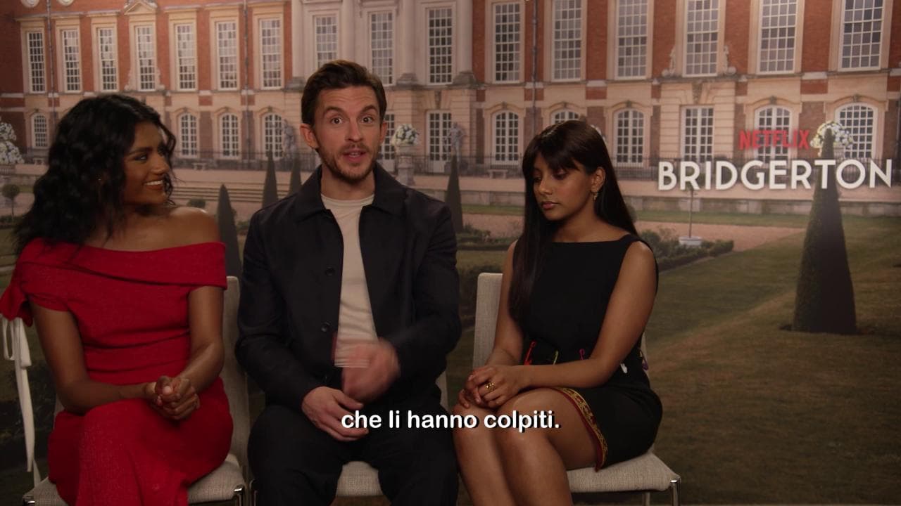'Bridgerton 2'. Ecco i nuovi protagonisti: Simone Ashley, Jonathan Bailey e Charithra Chandra