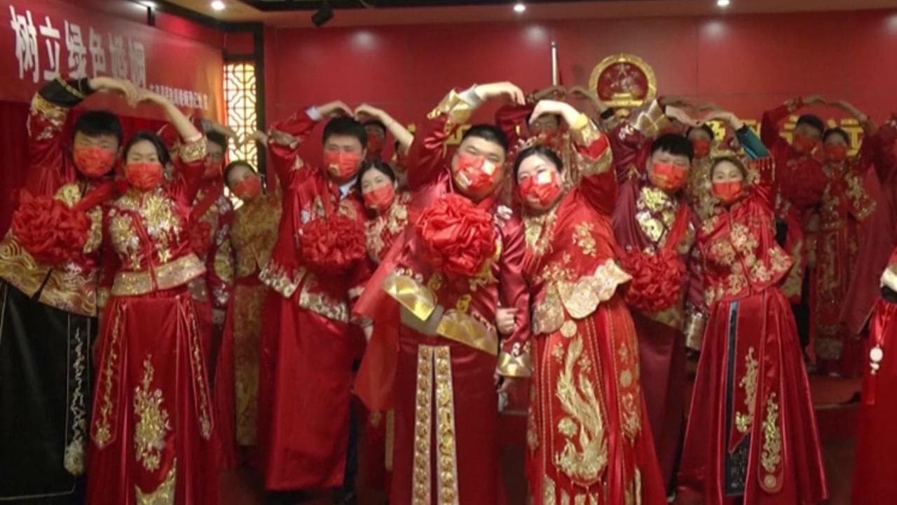 Oggi è il 22/02/2022: in Cina boom di matrimoni per la data palindroma: "Un portafortuna"