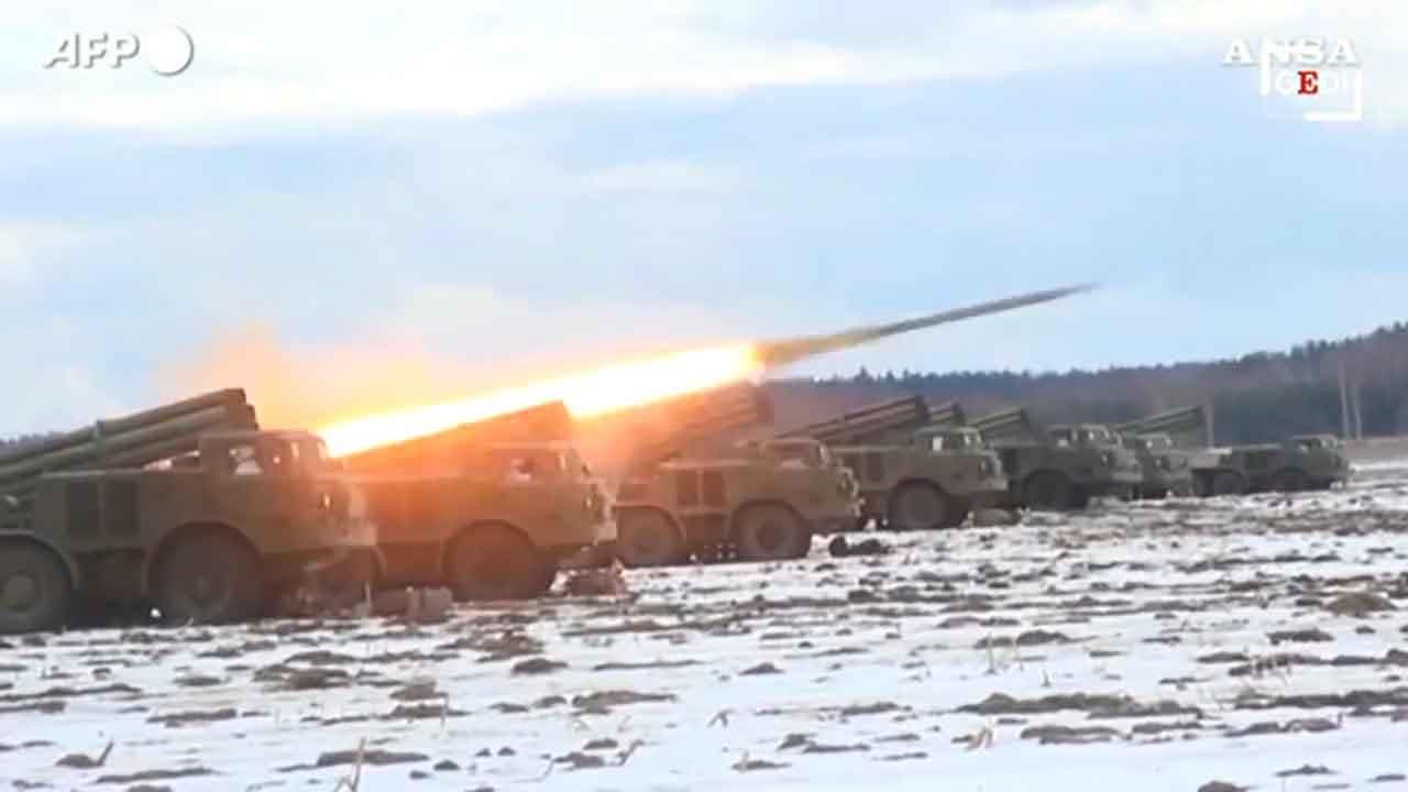 Venti di guerra in Ucraina, Russia e Bielorussia testano i lanciarazzi
