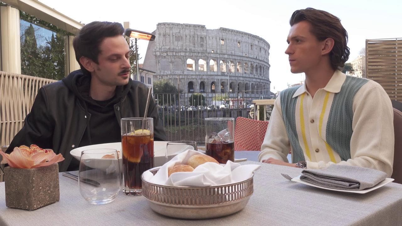 Tom Holland con Fabio Rovazzi: "Se non fossi diventato attore? Forse sarei stato un professore"