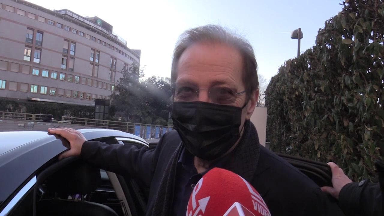 Berlusconi, il fratello Paolo: "Migliora ma ci vuole tempo. Quirinale? Non ne abbiamo parlato"