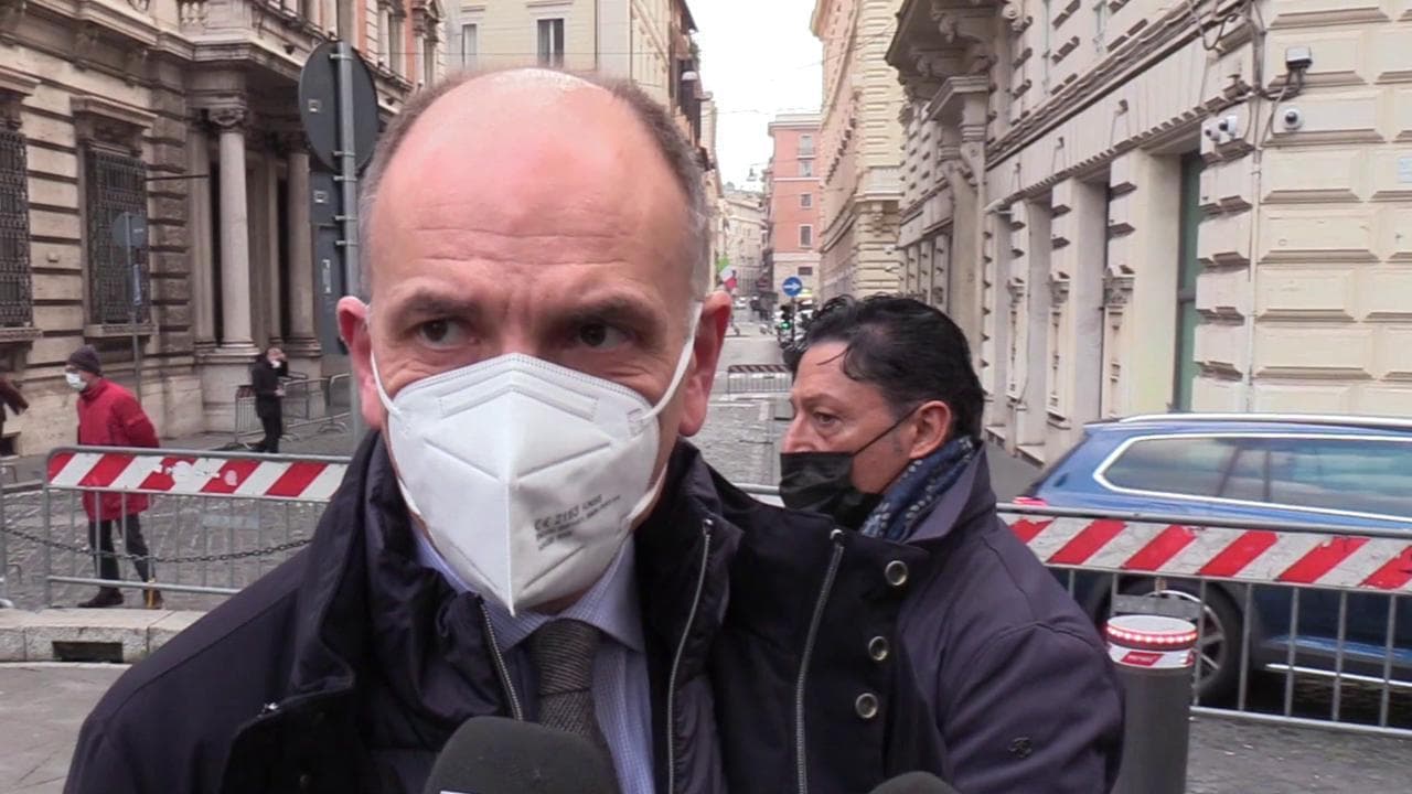 Quirinale, Letta: "Deluso da centrodestra, cercano solo di dividerci"