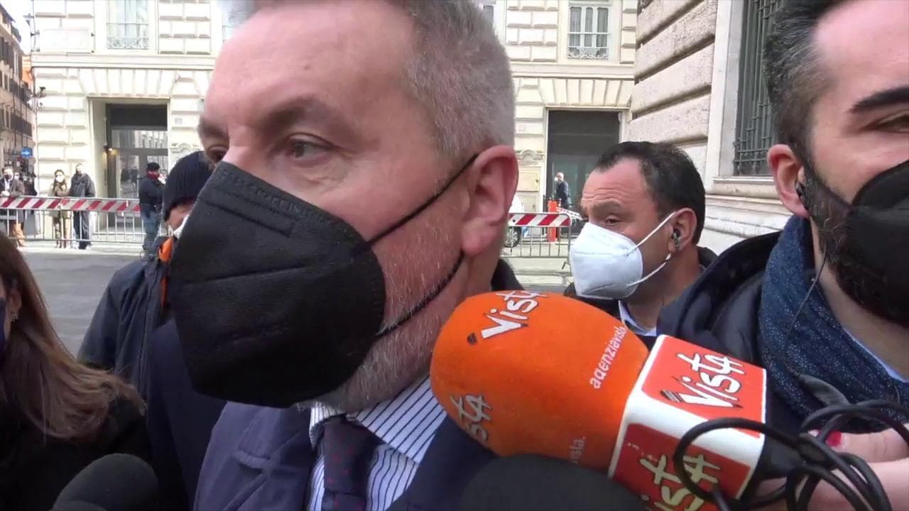Quirinale, segnali di distensione Pd-Lega. Salvini: "Ce la facciamo". Guerini: "Ci sono condizioni"