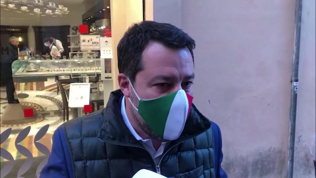 Quirinale, Salvini: "Mi chiudo a pane e acqua solo per dimagrire. La sinistra faccia nomi e smetta coi 'no' "