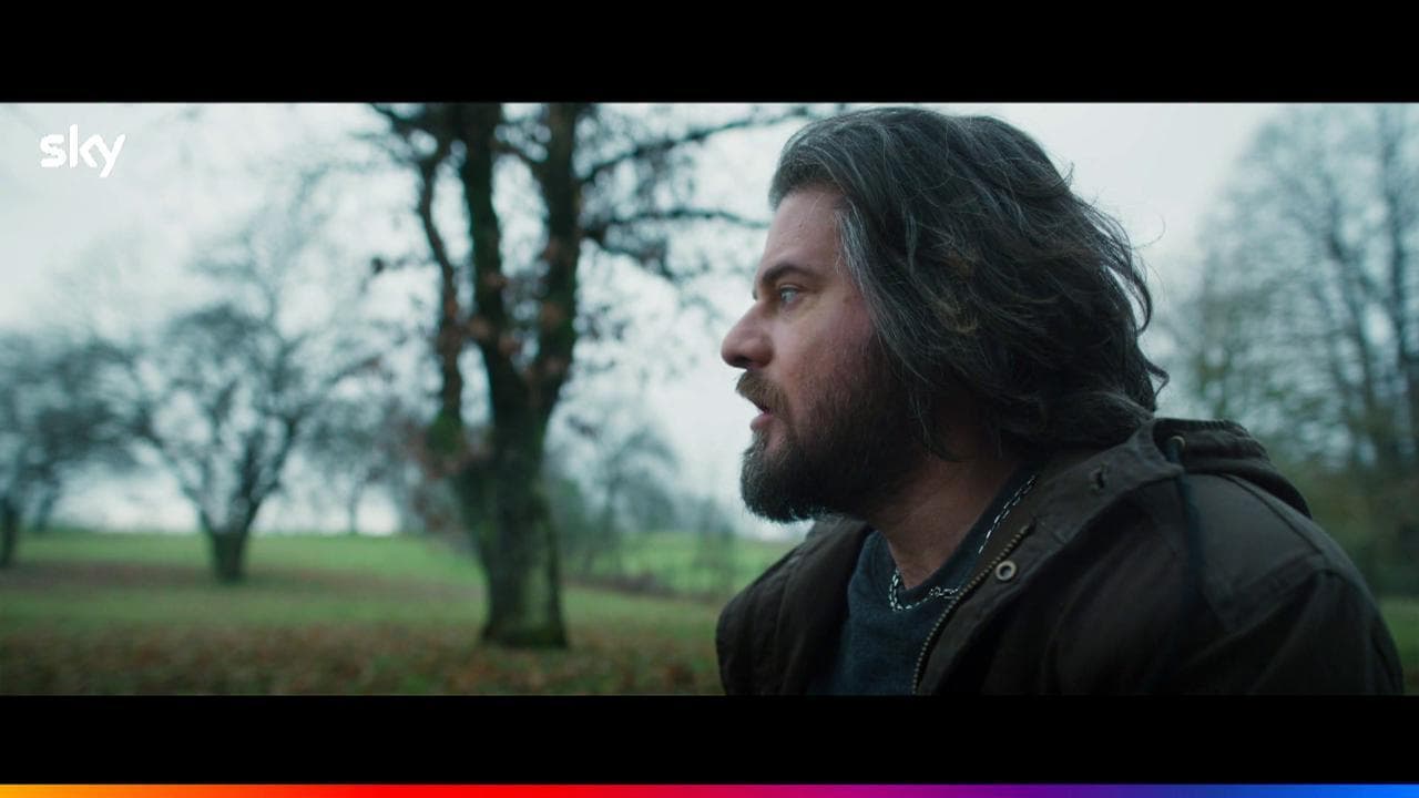 'Christian', Edoardo Pesce scagnozzo con le stimmate - trailer