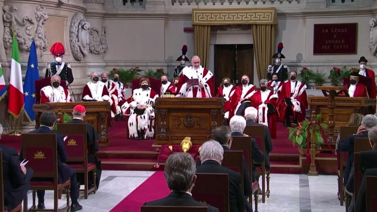 Anno giudiziario, Curzio: "Aumentano violenze contro giornalisti e sindaci. Sconcertante il dato dei femminicidi"