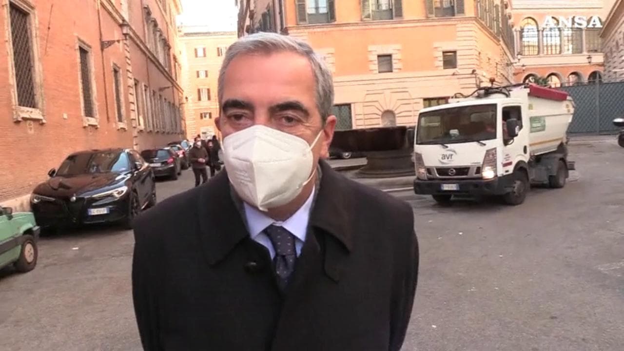 Quirinale, Gasparri: "Fiduciosi che Berlusconi sciolga la riserva"