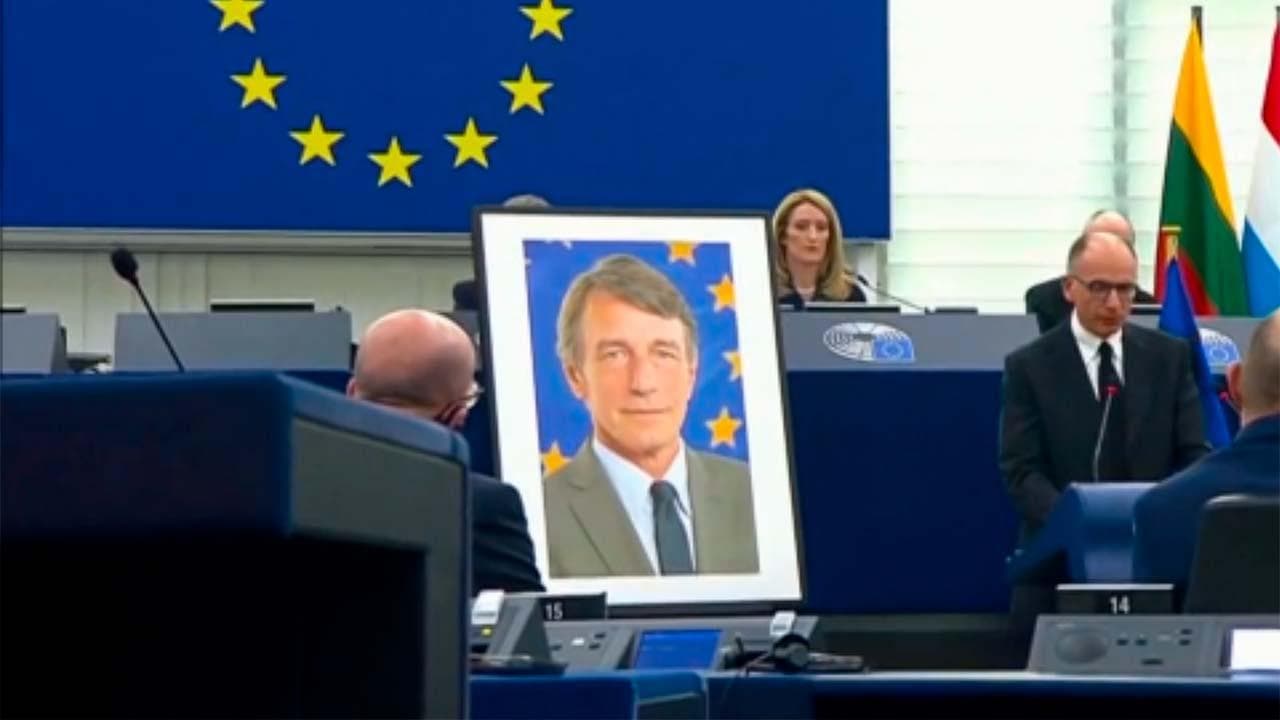 Ue, commemorazione per Sassoli. Metsola: "David ha fatto la differenza e lasciato un segno"