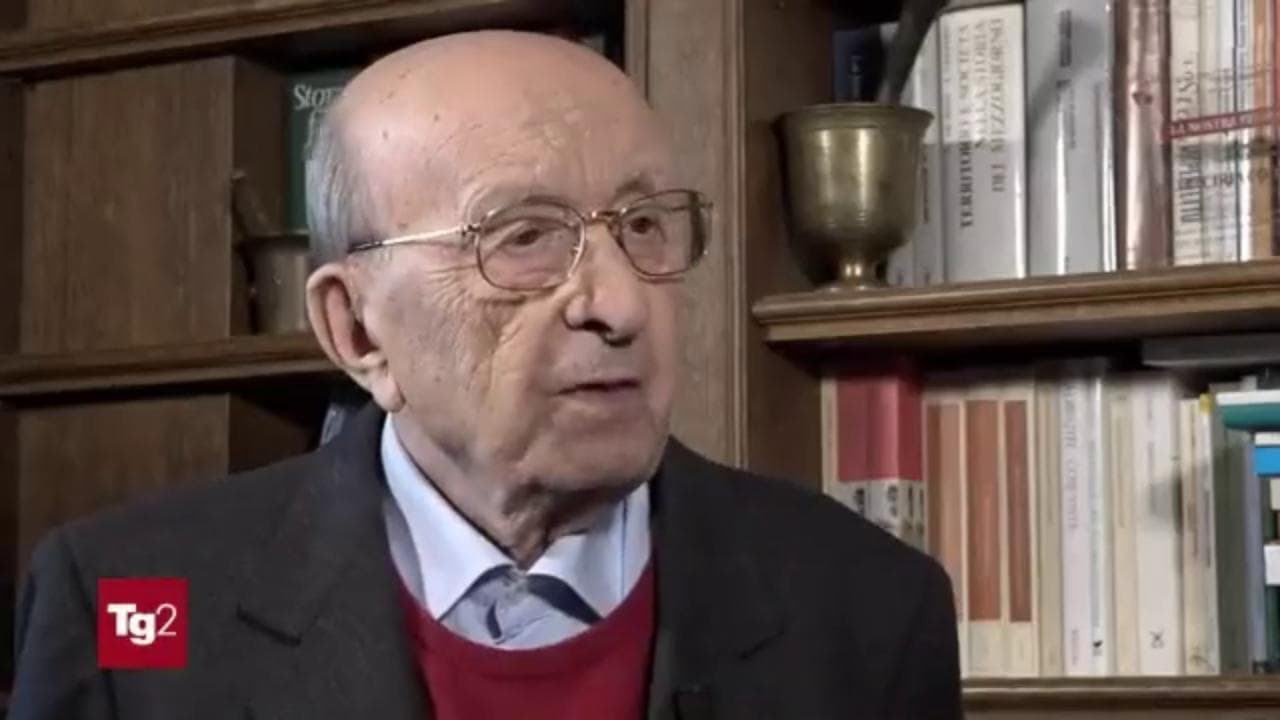 Quirinale, la giornalista nomina Berlusconi e De Mita replica facendo finta di non conoscerlo