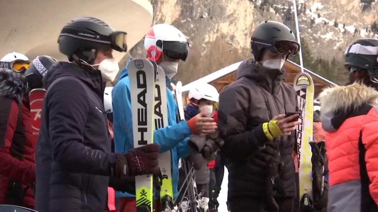 Casco, assicurazione, alcol: le nuove regole sulle piste da sci
