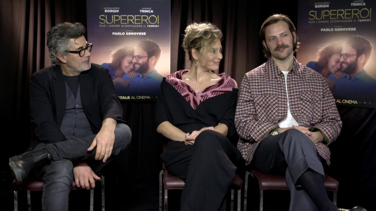 'Supereroi', amori, segreti e bugie al cinema per i romantici di Natale