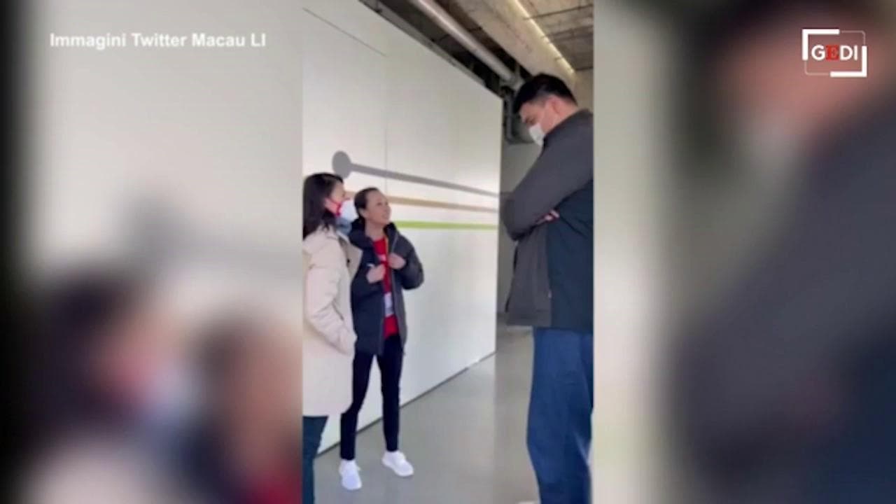 Peng Shuai compare in un video e nega tutto: "Mai accusato nessuno di stupro"