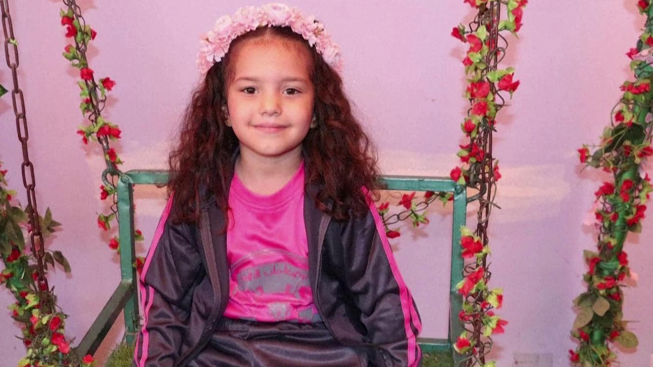 Gaza, l'ultima telefonata di Hind, sei anni: "Ho tanta paura, venitemi a prendere"