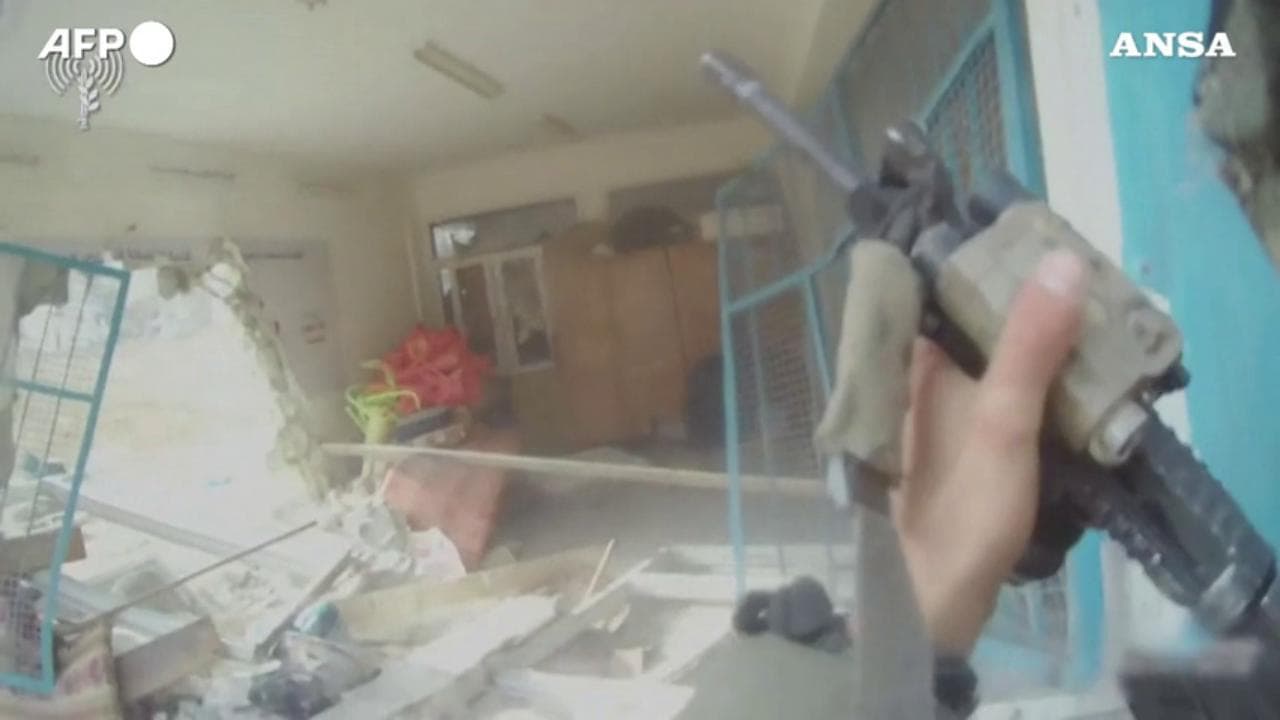 Striscia di Gaza, operazione militare a Khan Yunis vista dalle bodycam