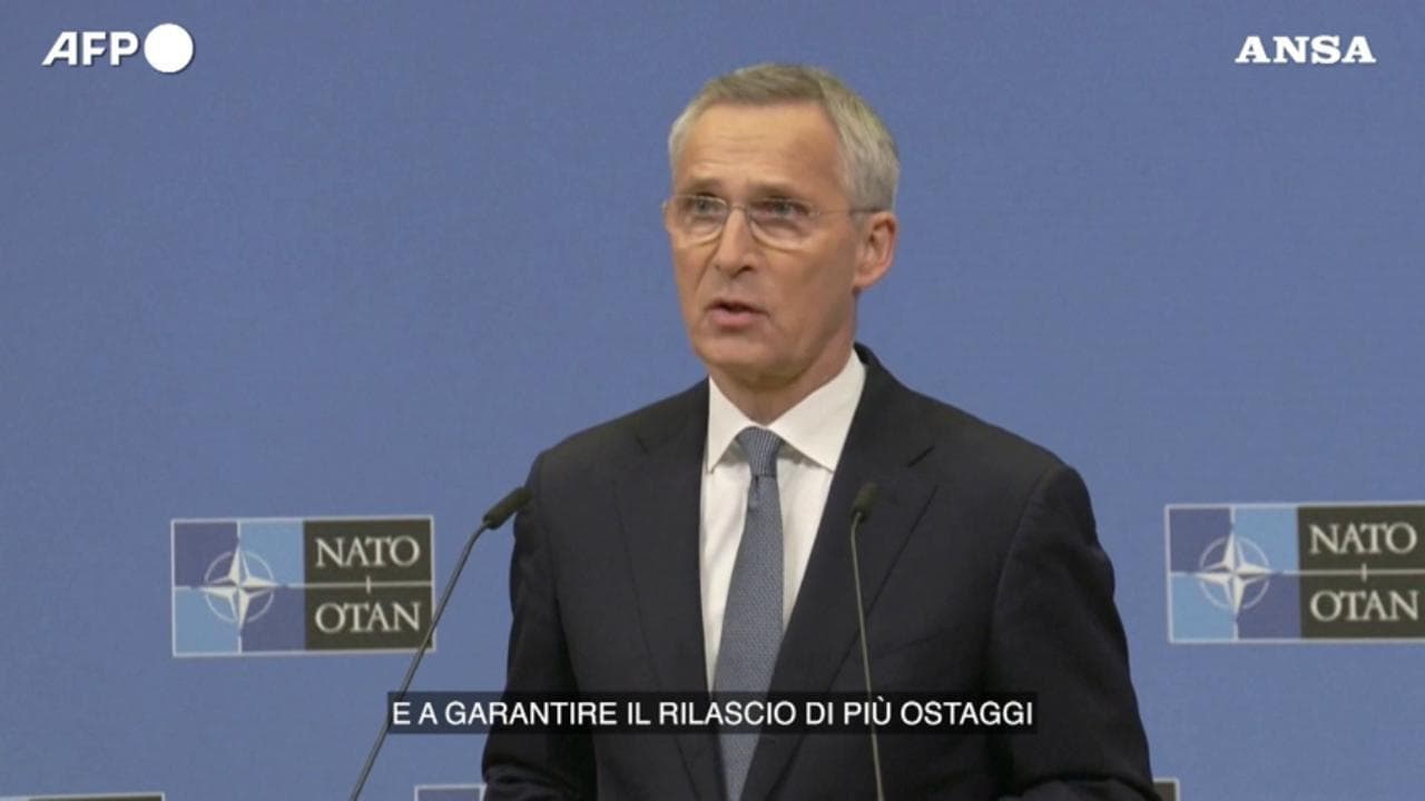 Israele-Hamas, Stoltenberg: "Chiedo un'estensione della pausa. Serve una soluzione politica duratura"
