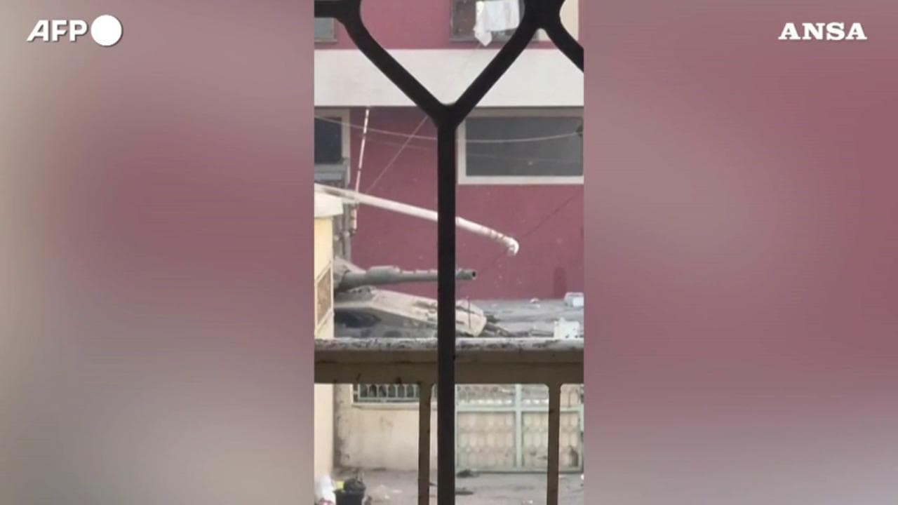 Gaza, tank israeliani circondano l'ospedale pediatrico al-Rantisi