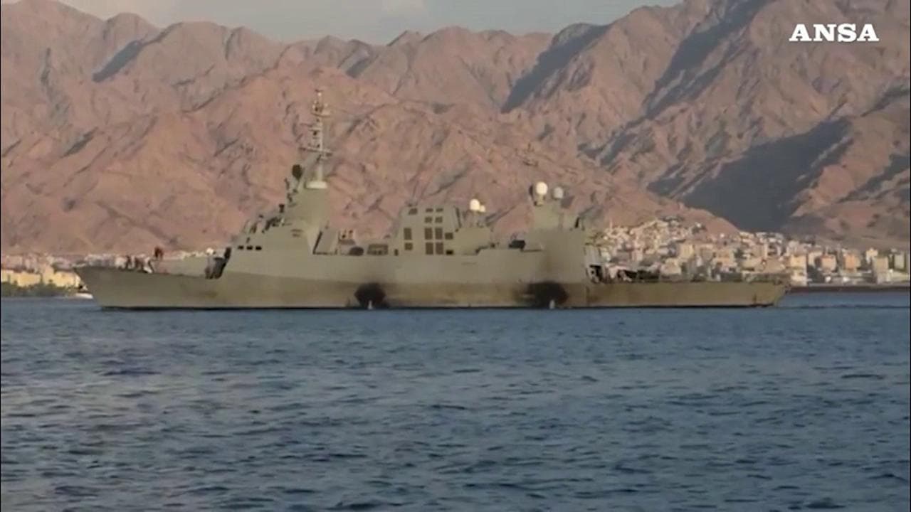 Medioriente, nave da guerra israeliana nel Mar Rosso dopo gli attacchi dallo Yemen