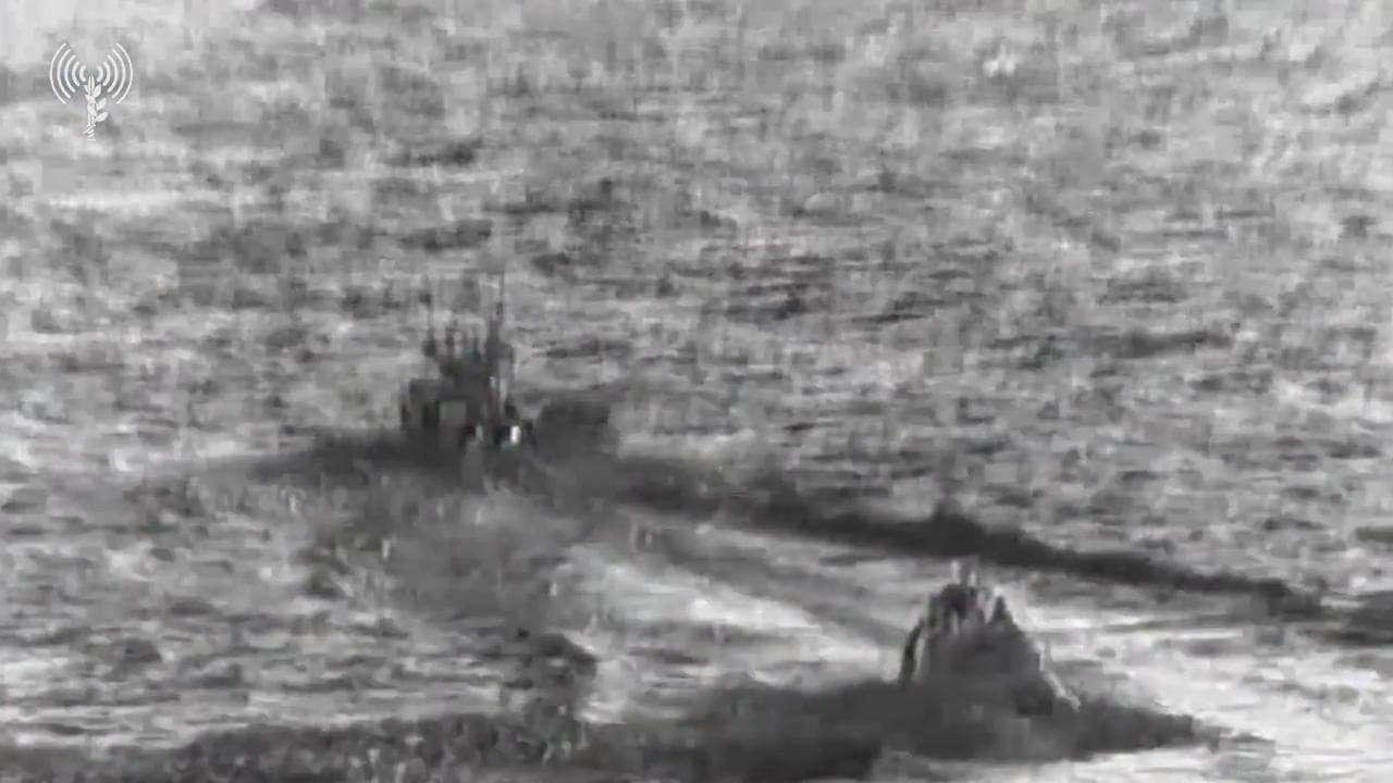 L'attacco in mare delle forze israeliane contro due miliziani di Hamas: sganciate bombe dai caccia
