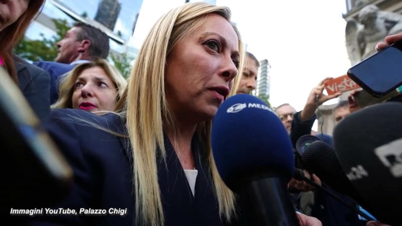 Migranti, Meloni: "Non permetterò che l'Italia diventi il campo profughi dell'Ue"