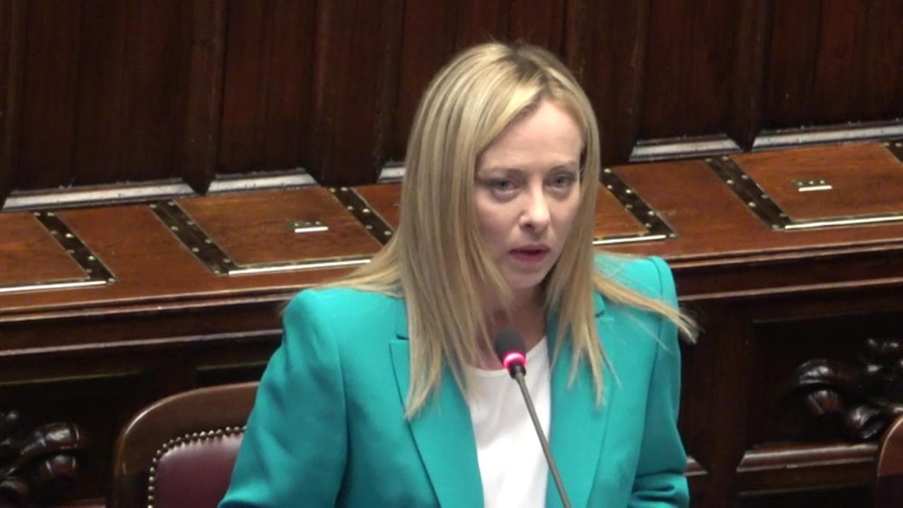 Migranti, Meloni: "Rinnovo il nostro impegno a stroncare il disumano traffico di esseri umani"