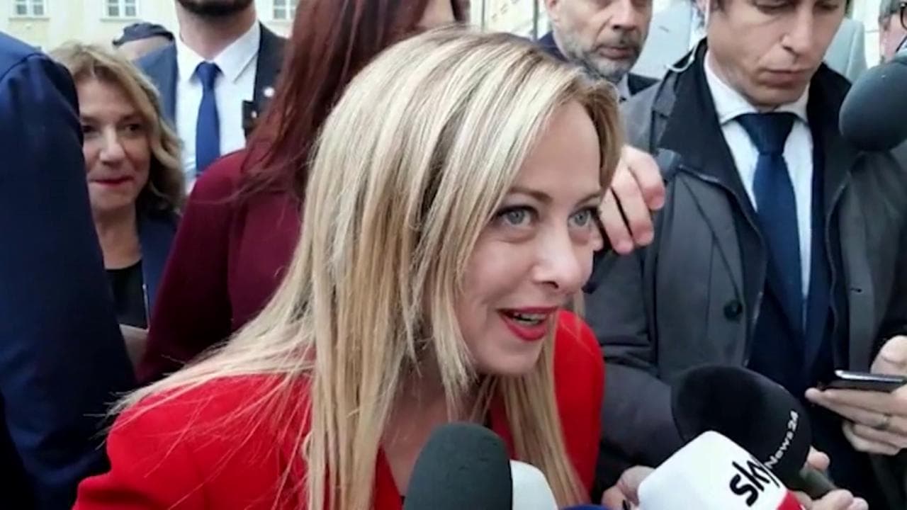 Meloni: "Francia? Nessun problema. Non è proficuo usare relazioni internazionali per fatti interni"