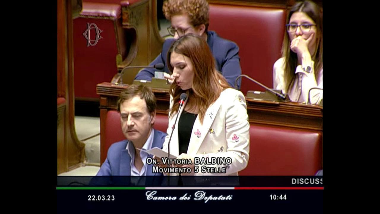 Baldino (M5s) a Meloni: "Non ha visitato le bare per non fare i conti con la sua coscienza di madre"