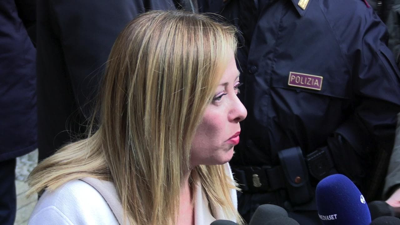 Meloni sugli anarchici: "Uno Stato serio non deve scendere a patti con chi lo minaccia"