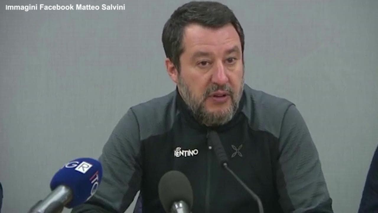 Infrastrutture, Salvini: "Entro due anni posa della prima pietra per ponte sullo Stretto"