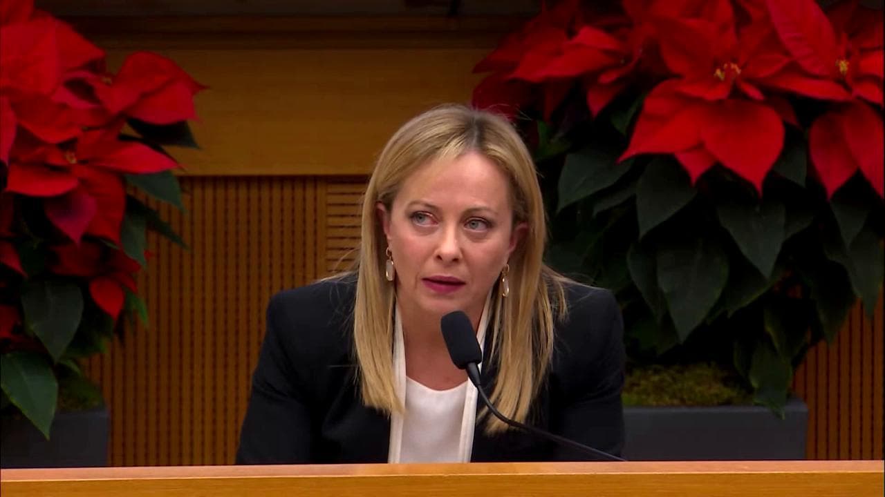 Covid, Meloni: "Sui primi 30 test dalla Cina, 15 Omicron. Situazione sotto controllo, ma Europa deve intervenire"