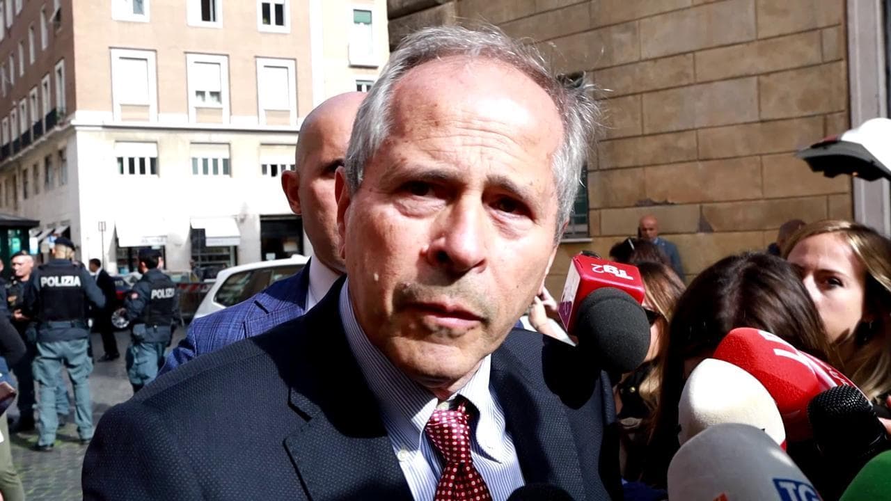 Crisanti: "Meloni su Covid? Problema non sono chiusure ma chi ha remato contro"